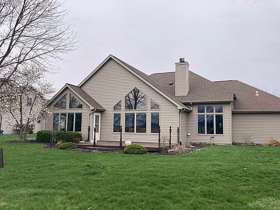 4th image of 328 Ridge Ct