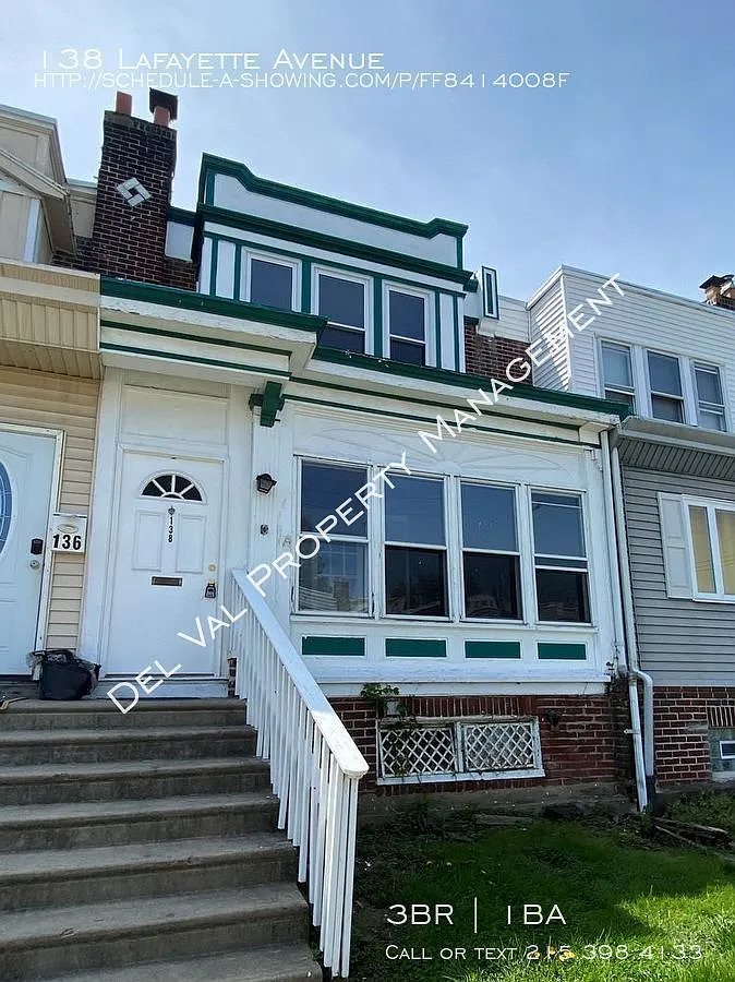 138 Lafayette Ave photo 1