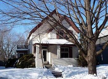 4th image of 1133 Chatsworth St N
