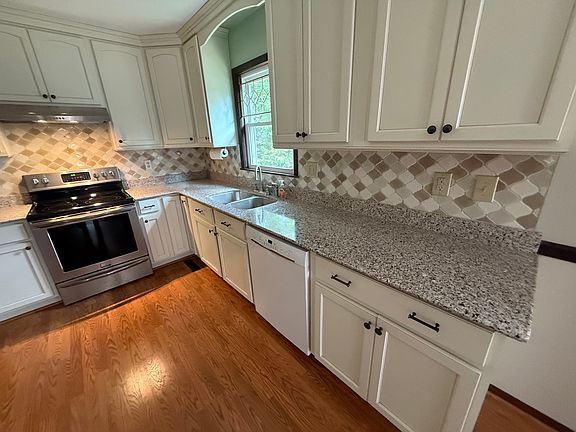 2nd image of 2624 Parks Lafferty Rd