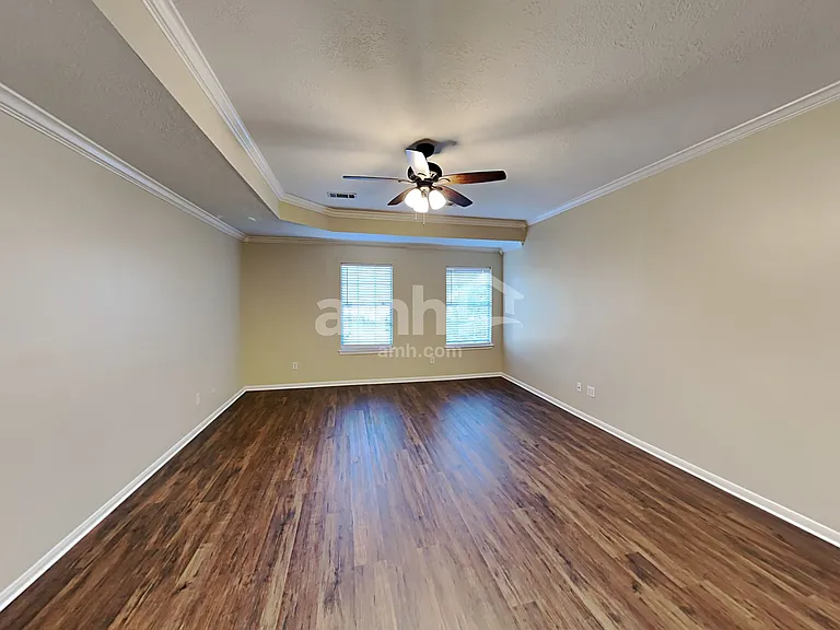 4422 Hardwood Glen Dr — Photo 13