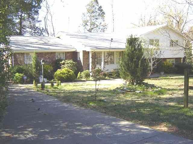 1st image of 3645 Westview Dr NE