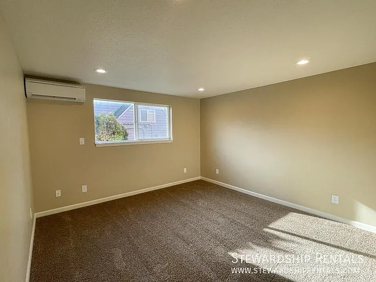 1020 E 18th Ave #1 — Photo 12