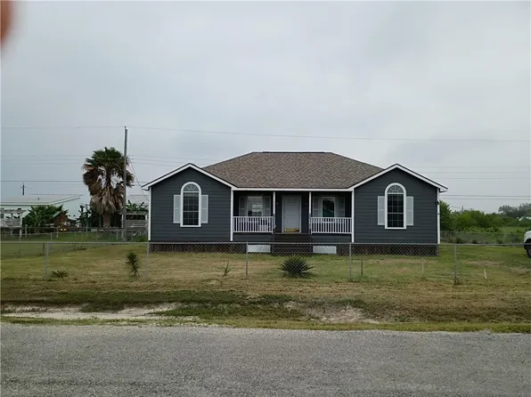 315 Rustic Oak Ln, Rockport, TX 78382