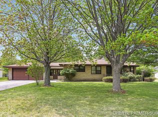 4637 Heinicke St, Norton Shores, MI
