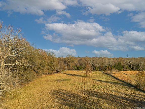 3rd image of 137 Union Rd