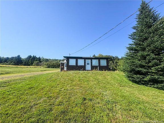 3rd image of 641 Big Salmon River Rd