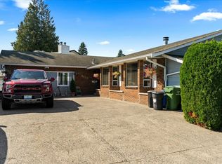 6279 Silverthorne Rd, Chilliwack, BC V2R 2N2