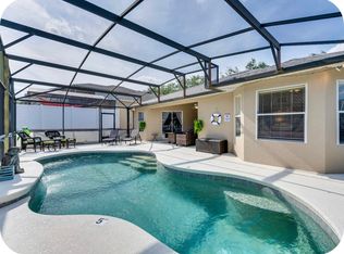 933 Henley Cir, Davenport, FL 33896
