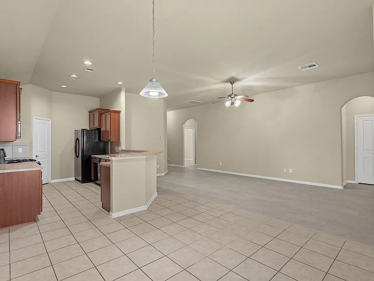 26350 Longview Creek Dr — Photo 8