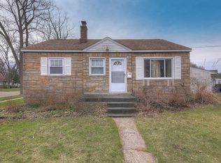 2872 Eastland Rd, Muskegon, MI 49441