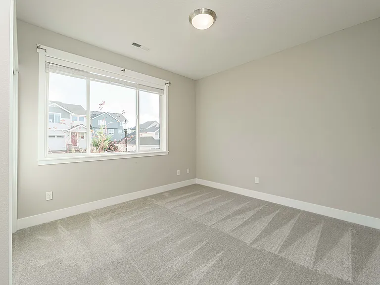 8989 N Kale Cir — Photo 38