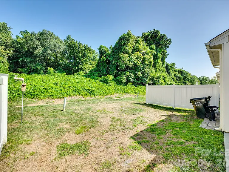 440 Battery Cir — Photo 35