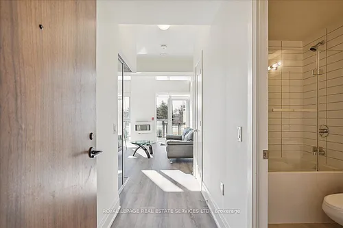 509 Dundas St W #103 Photo 1