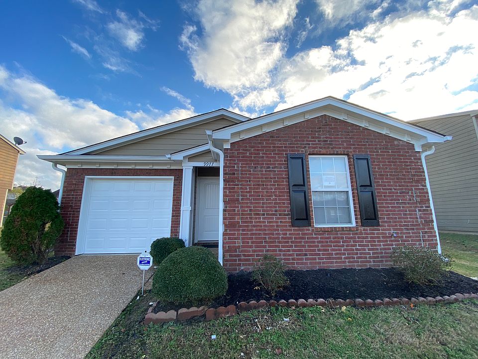 1st image of 9977 Branley Oak Dr