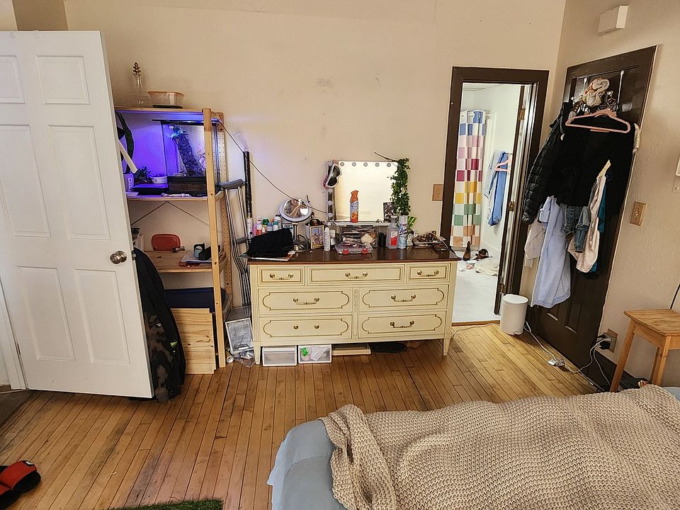 1st image of 77 Court St