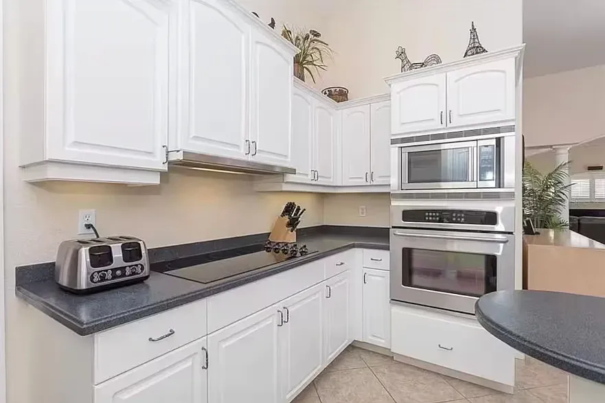 30 Pinhurst Place - 1 — Photo 4