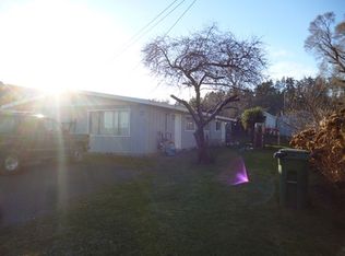 1884 Myrtle St, North Bend, OR 97459