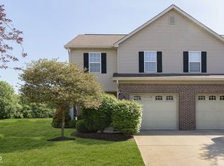 10292 Golden Dr, Noblesville, IN 46060