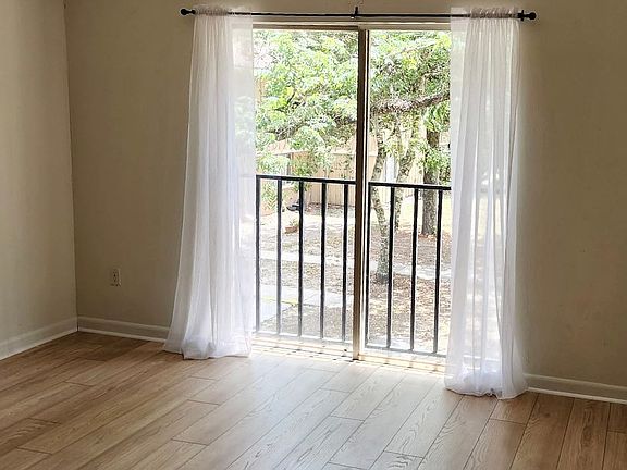 5th image of 507 NW 39th Rd APT 224