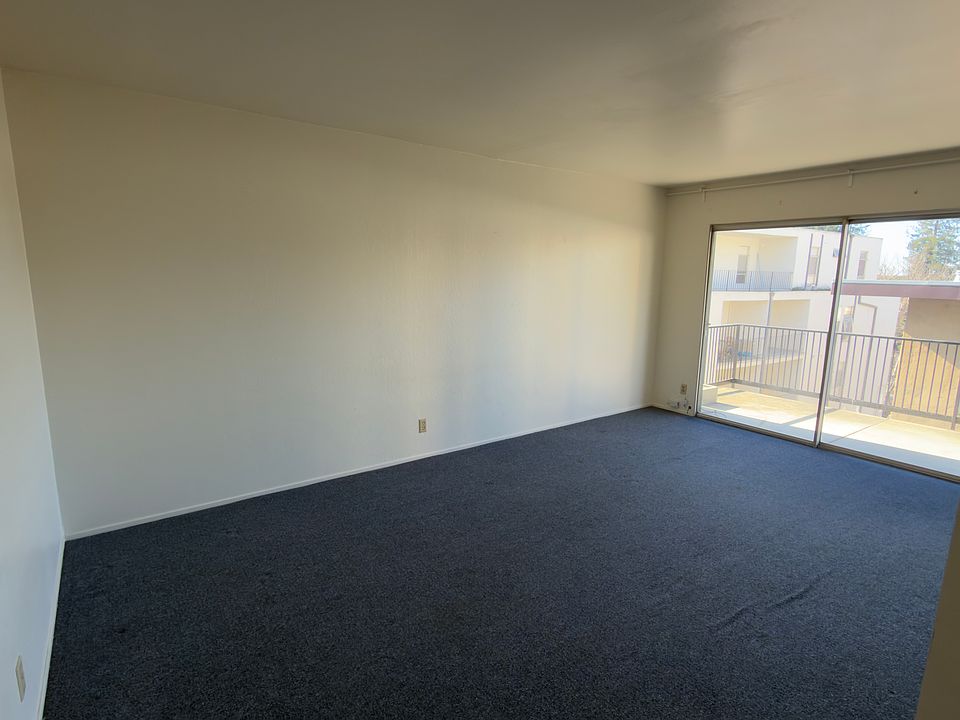 1st image of 2640 Dwight Way APT 302