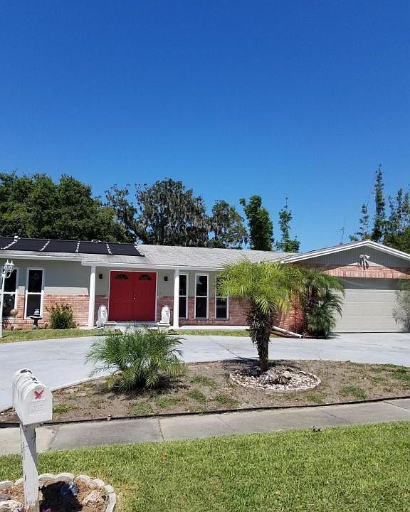 1st image of 2927 Gaslight Dr