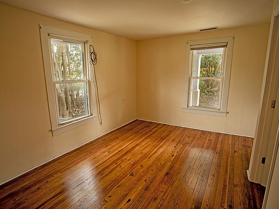Front Bedroom