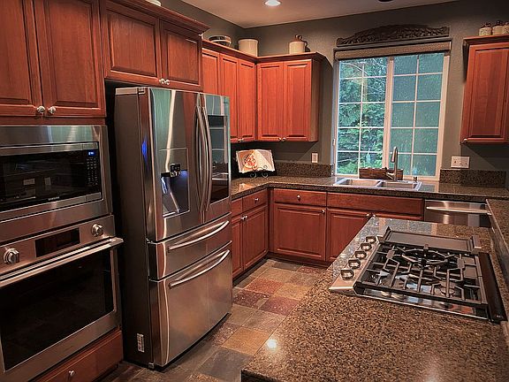 Kitchen & All New Appliances