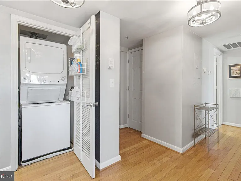 2609 Douglass Rd SE #402 — Photo 5