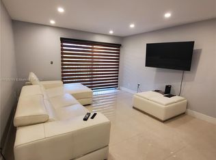 13701 Kendale Lakes Cir APT B-406, Miami, FL 33183