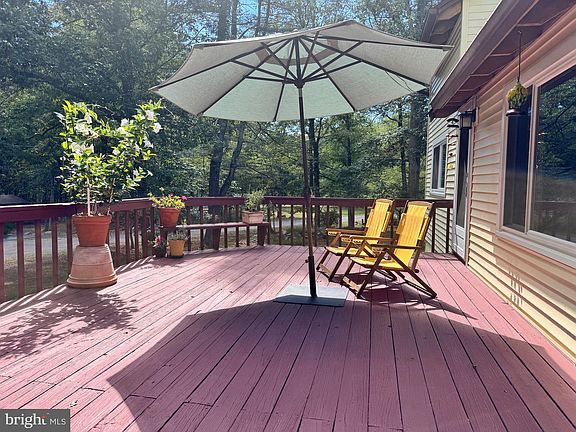 2nd image of 2174 Vista Cir