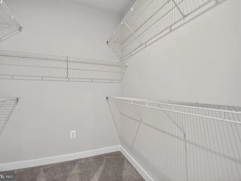 19753 Green Village Dr — Photo 20