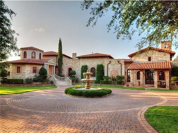 Private, Tuscan estate 10 Ac