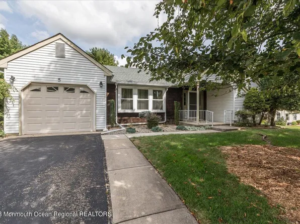 5 Andover Court #64, Whiting, NJ 08759