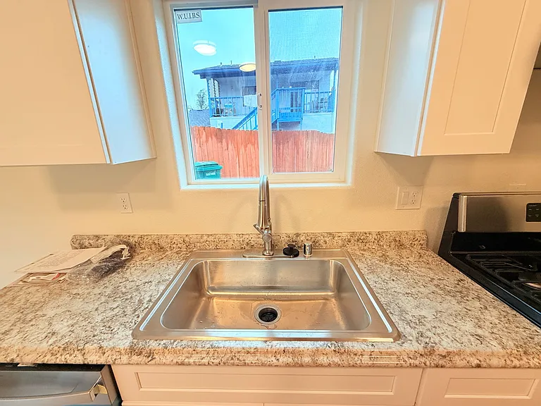4168 Woodland St #C — Photo 3
