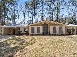 3301 Paddlecreek Ln, Northport, AL 35473