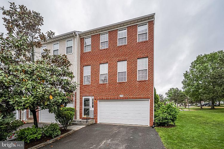 1st image of 5172 Ballycastle Cir