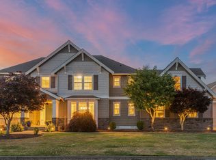 14393 Roadrunner Ln, Burlington, WA 98233