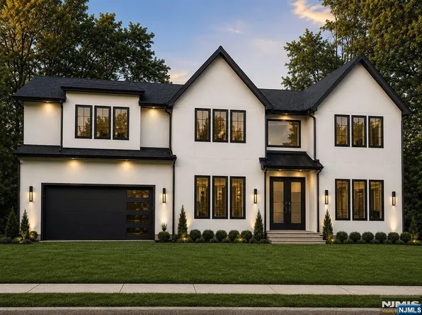 175 W Clinton Ave, Tenafly, NJ 07670