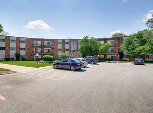 9717 S Keeler Ave APT 310, Oak Lawn, IL 60453