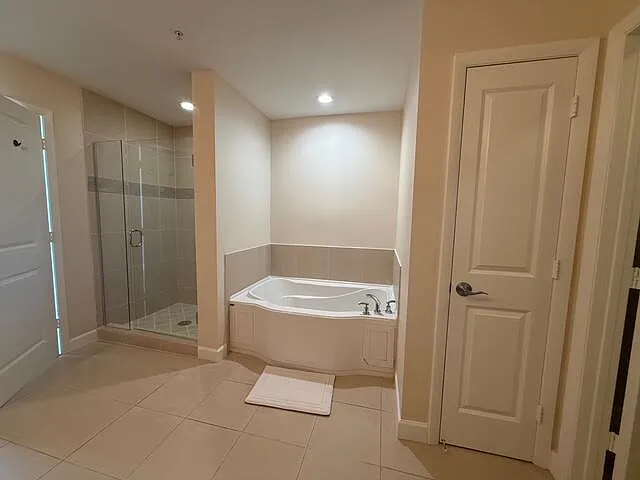 1945 S Ocean Dr #509 — Photo 13
