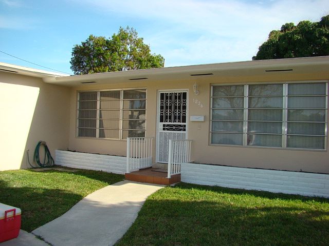 2nd image of 1226 Partridge Ave