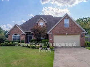 815 S Brookside Ct, Rogers, AR 72758