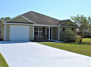 835 Kristen Ln, Hahira, GA 31632