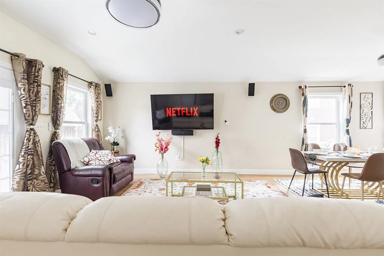 4 bed, 3.0 bath, $14,970 — Photo 1