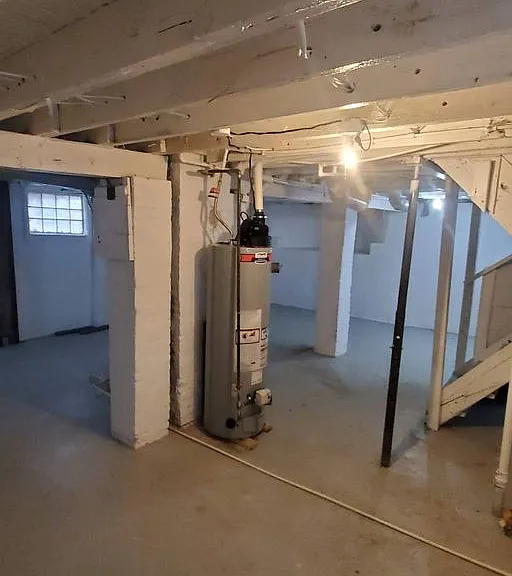 9703 Elwell Ave — Photo 3