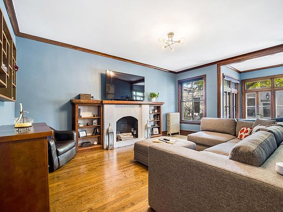 4th image of 6552 N Glenwood Ave APT 1N