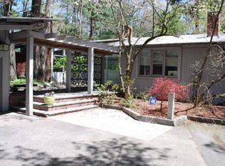 40 Woods End Rd, Dedham, MA 02026