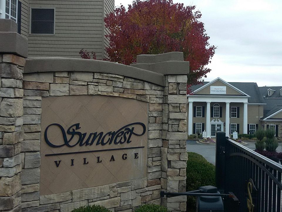 1st image of 2121 Suncrest Village Cir