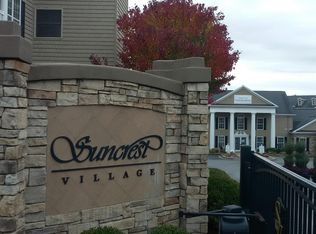 2121 Suncrest Vlg, Morgantown, WV 26505